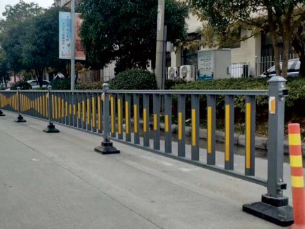 市政護欄，對于交通安全的重要性很關鍵